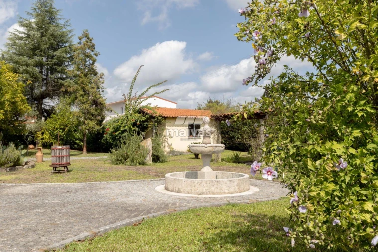 Moradia T5 para Venda em Merelim (São Paio), Panoias e Parada de Tibães Foto 40