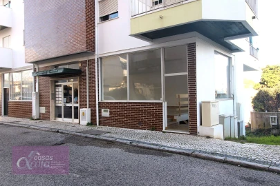 Loja para Arrendamento em Leiria, Pousos, Barreira e Cortes