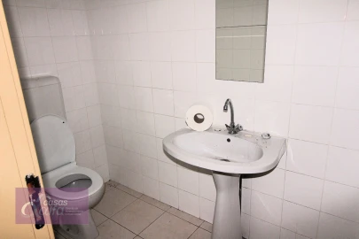 Loja para Arrendamento em Leiria, Pousos, Barreira e Cortes