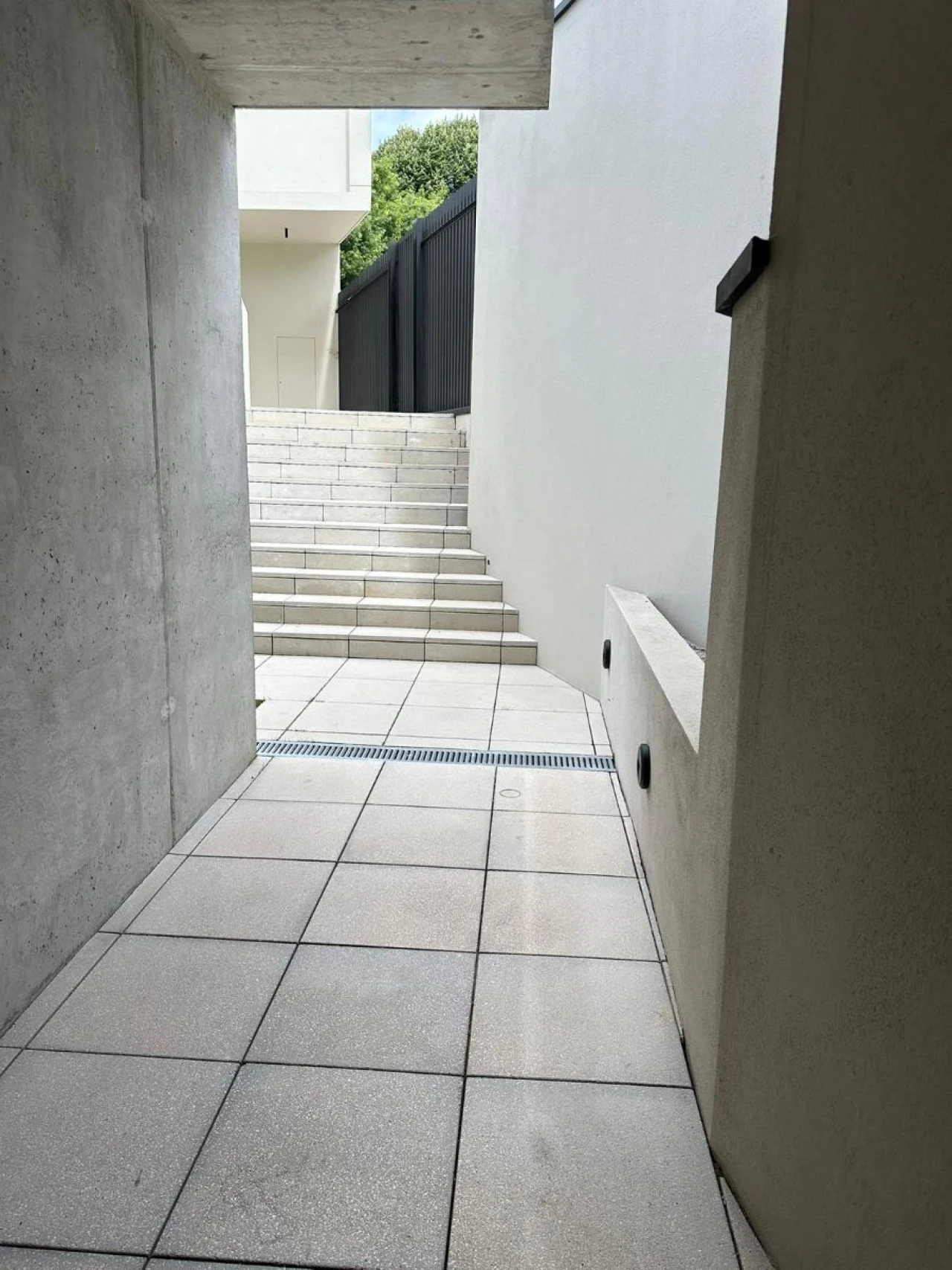 Apartamento T1 para Arrendamento em Braga (Maximinos, Sé e Cividade) Foto 5