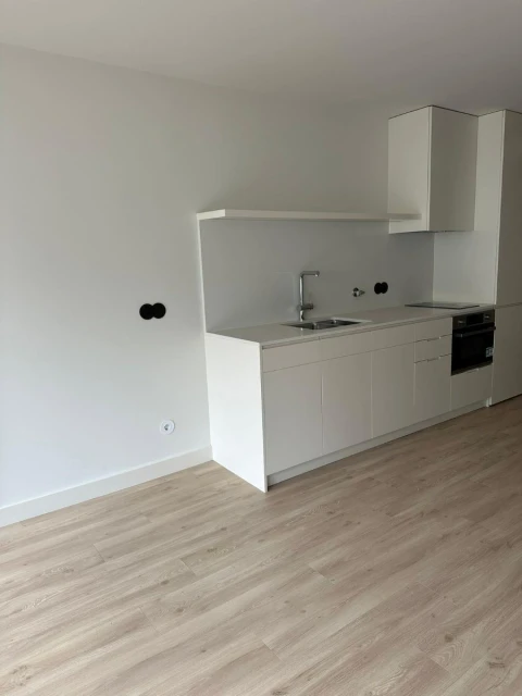 Apartamento T1 para Arrendamento em Braga (Maximinos, Sé e Cividade)