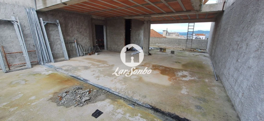 Apartamento T2 para Venda em Arcozelo Foto 12