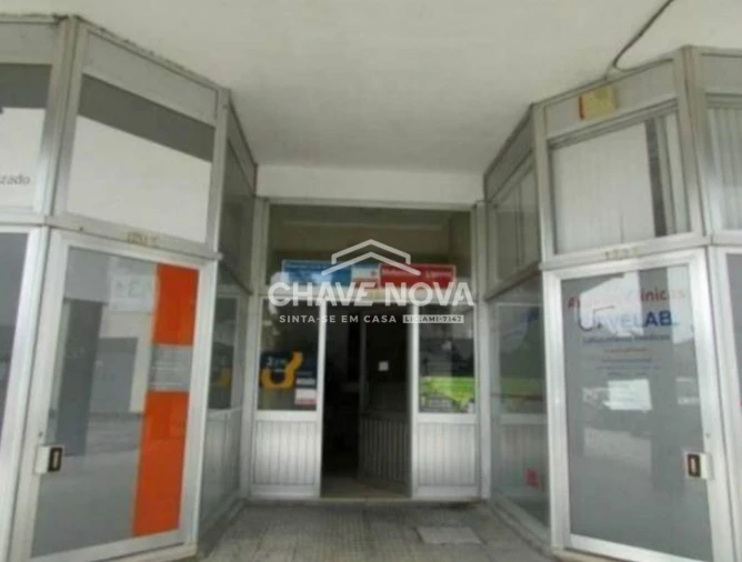 Loja para Venda em Ílhavo (São Salvador)