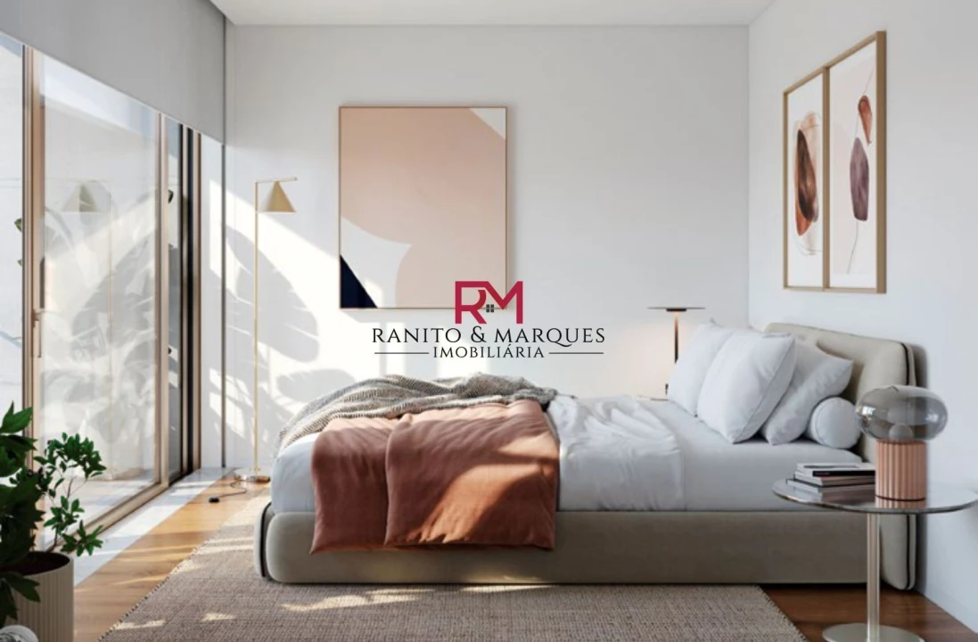 Moradia T3 para Venda em Arcozelo Foto 6