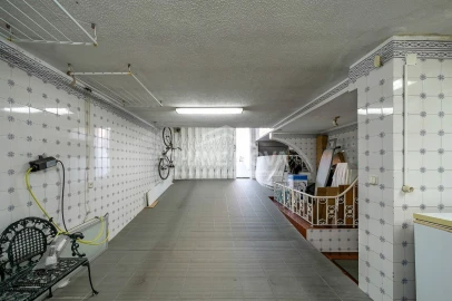 Moradia T4 para Venda em Arcozelo