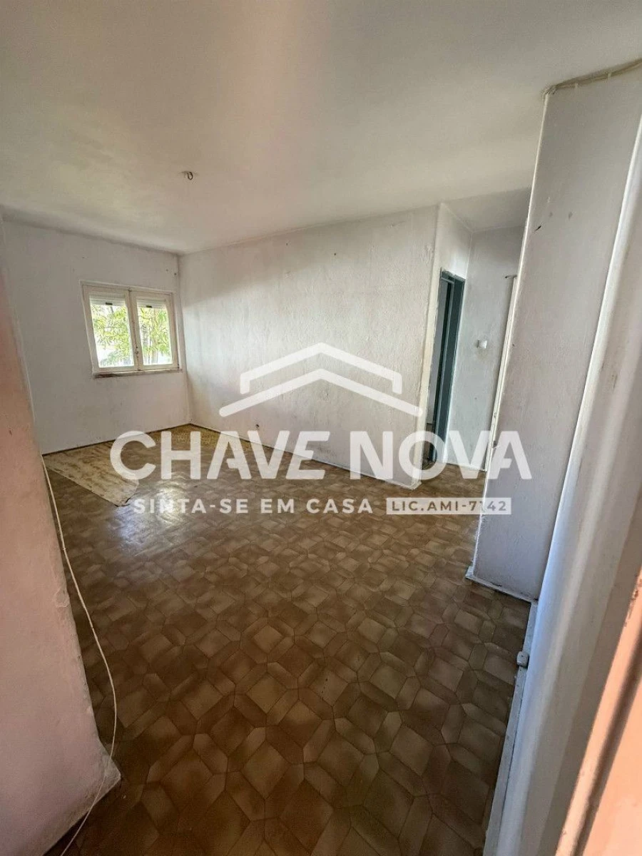 Apartamento T3 para Venda em Laranjeiro e Feijó Foto 5