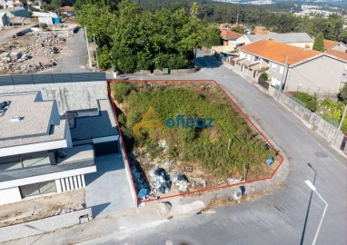 Terreno para Venda em Seroa