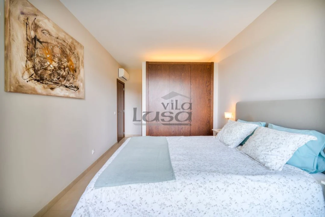 Apartamento T2 para Venda em Portimão Foto 16