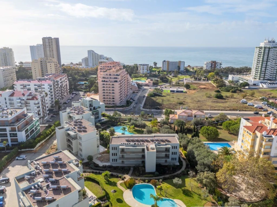 Apartamento T2 para Venda em Portimão Foto 28