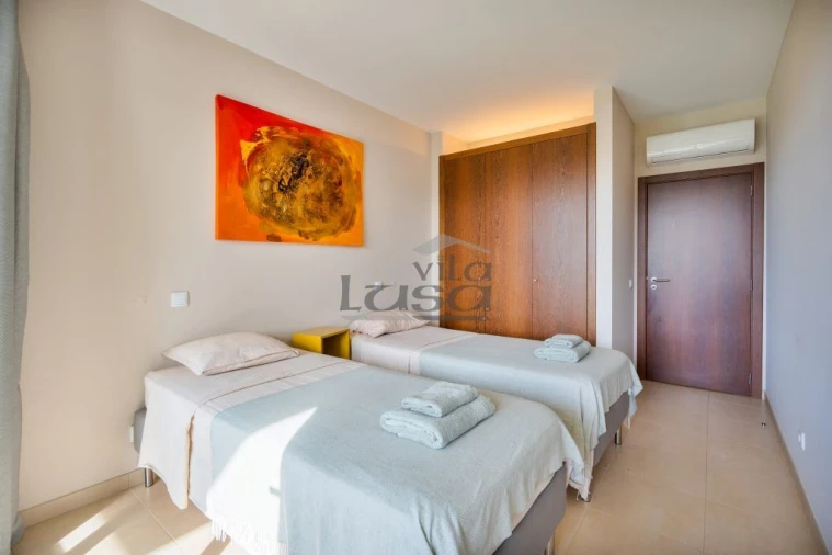 Apartamento T2 para Venda em Portimão Foto 13