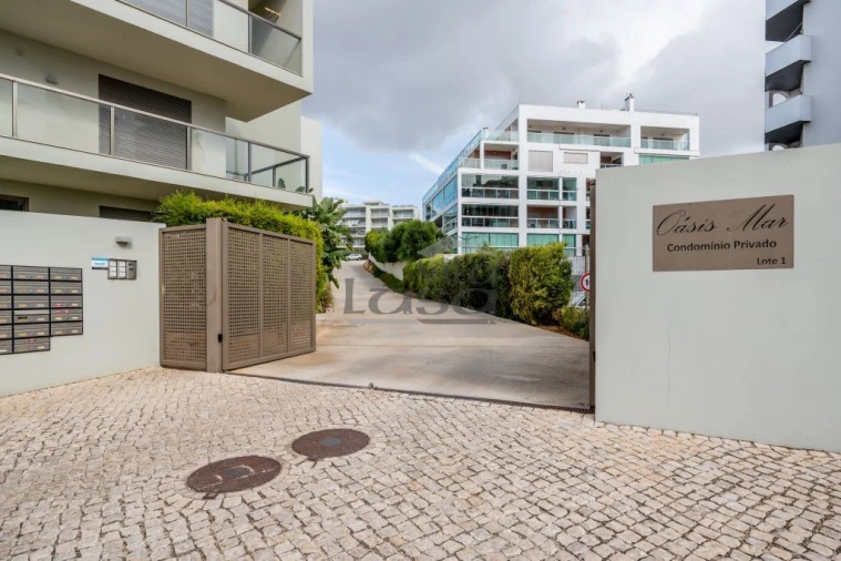 Apartamento T2 para Venda em Portimão Foto 26