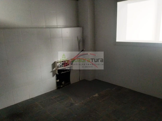 Loja para Venda em Cedofeita, Santo Ildefonso, Sé, Miragaia, São Nicolau e Vitória Foto 18