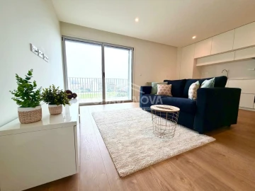 Apartamento T1 para Arrendamento em Paranhos