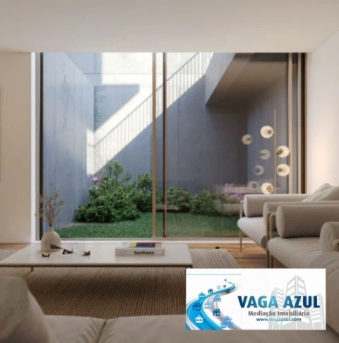 Moradia T3 para Venda em Arcozelo