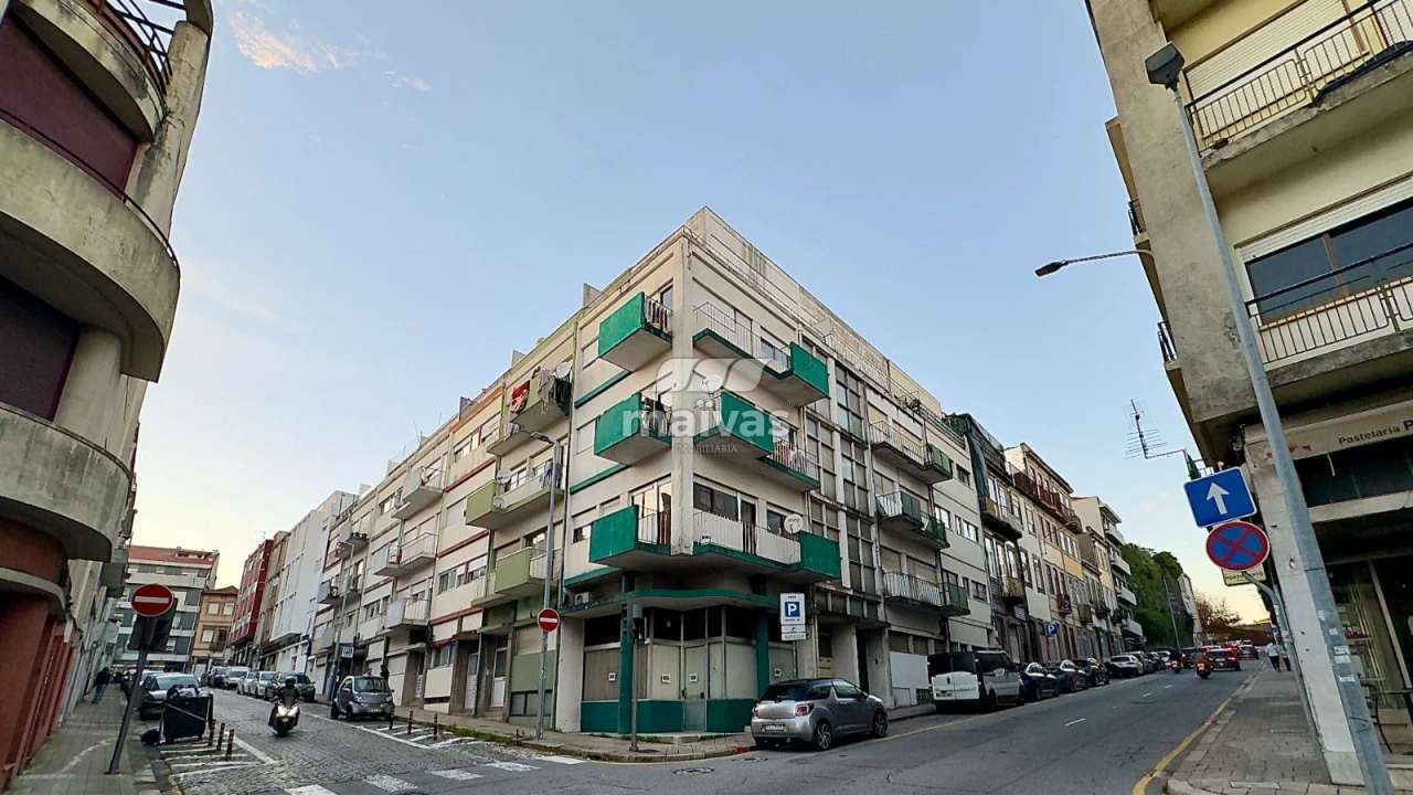 Prédio para Venda em Bonfim Foto 2