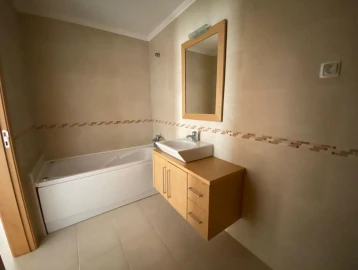 Apartamento T2 para Venda em Loule (São Clemente)