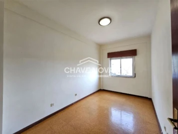 Apartamento T3 para Venda em Loures
