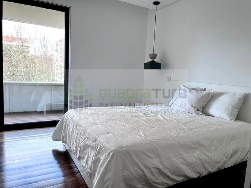 Apartamento T3 para Venda em Aldoar, Foz do Douro e Nevogilde Foto 19