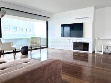 Apartamento T3 para Venda em Aldoar, Foz do Douro e Nevogilde