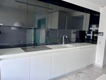 Apartamento T3 para Venda em Aldoar, Foz do Douro e Nevogilde