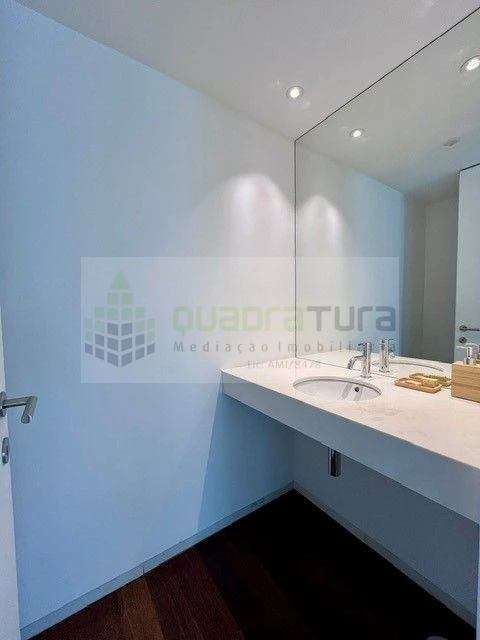 Apartamento T3 para Venda em Aldoar, Foz do Douro e Nevogilde