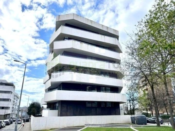 Apartamento T3 para Venda em Aldoar, Foz do Douro e Nevogilde