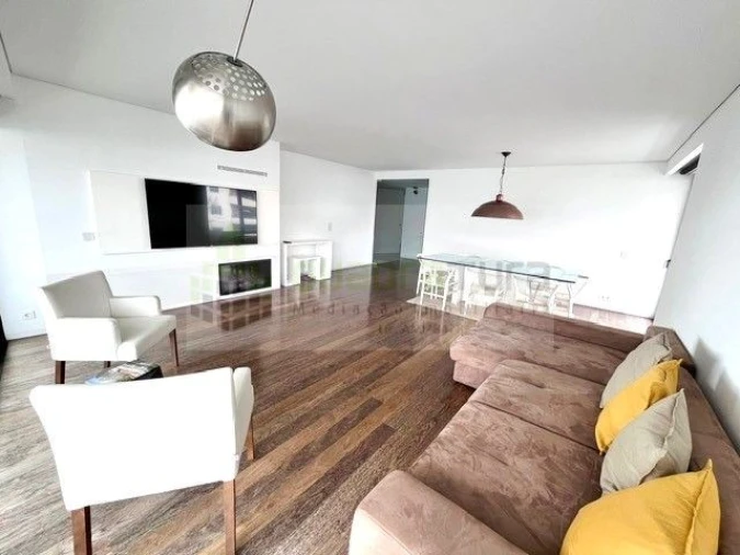 Apartamento T3 para Venda em Aldoar, Foz do Douro e Nevogilde Foto 5