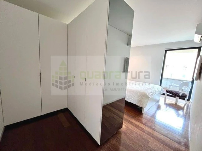 Apartamento T3 para Venda em Aldoar, Foz do Douro e Nevogilde Foto 14