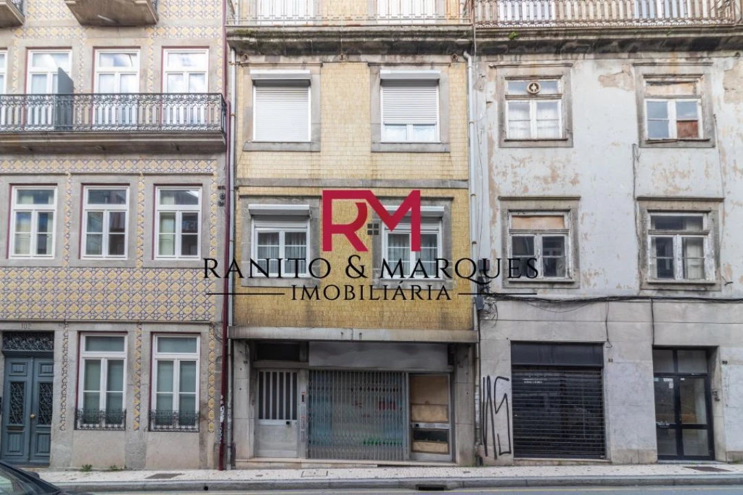 Prédio para Venda em Cedofeita, Santo Ildefonso, Sé, Miragaia, São Nicolau e Vitória Foto 1