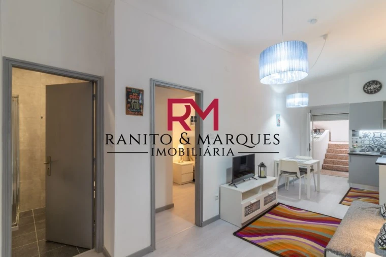 Prédio para Venda em Cedofeita, Santo Ildefonso, Sé, Miragaia, São Nicolau e Vitória Foto 3