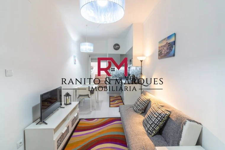 Prédio para Venda em Cedofeita, Santo Ildefonso, Sé, Miragaia, São Nicolau e Vitória Foto 4