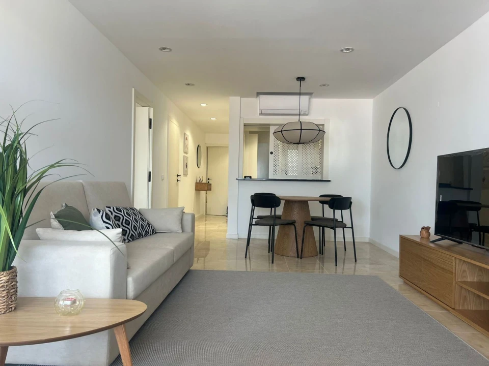 Apartamento T2 para Venda em Quarteira Foto 4