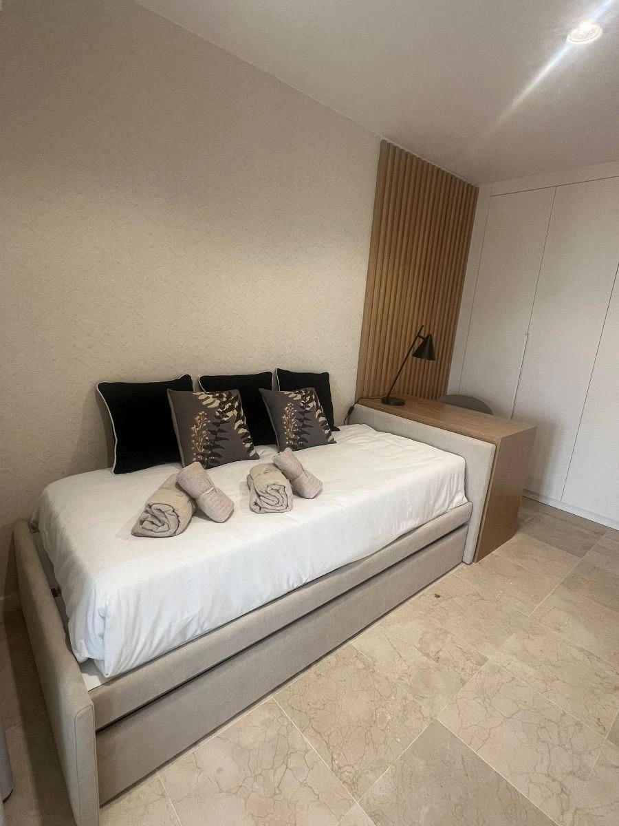 Apartamento T2 para Venda em Quarteira Foto 17