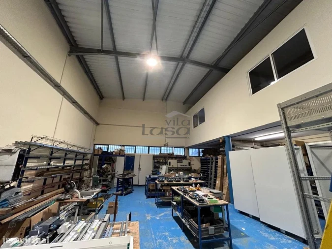 Armazém para Venda em Ermesinde Foto 8