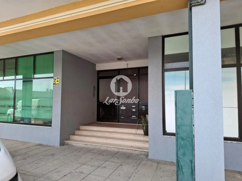 Apartamento T3 para Venda em Cristelos, Boim e Ordem Foto 3