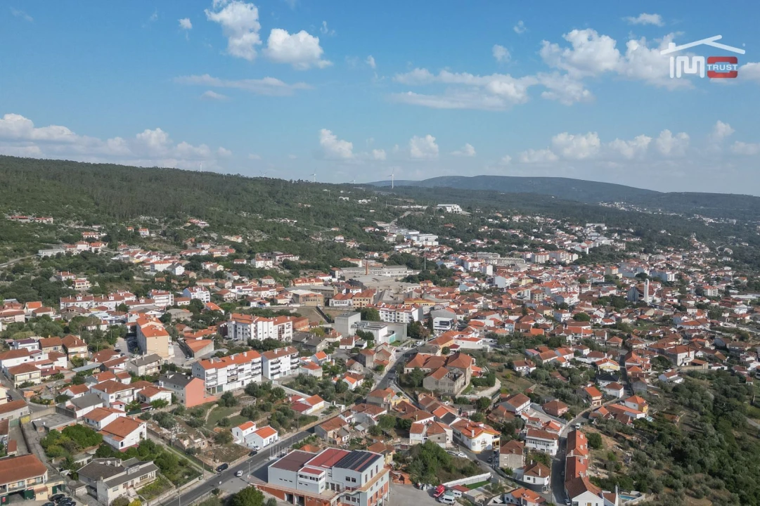 Terreno P/ Prédio para Venda em Mira de Aire Foto 12