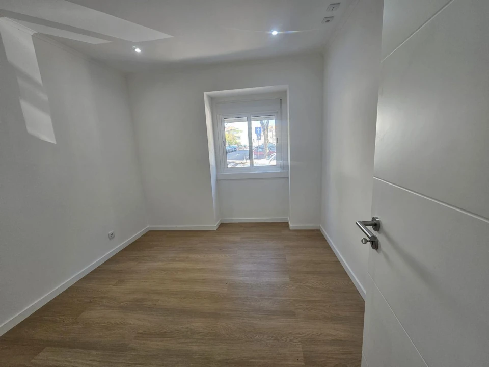 Apartamento T2 para Venda em Mina de Água Foto 6