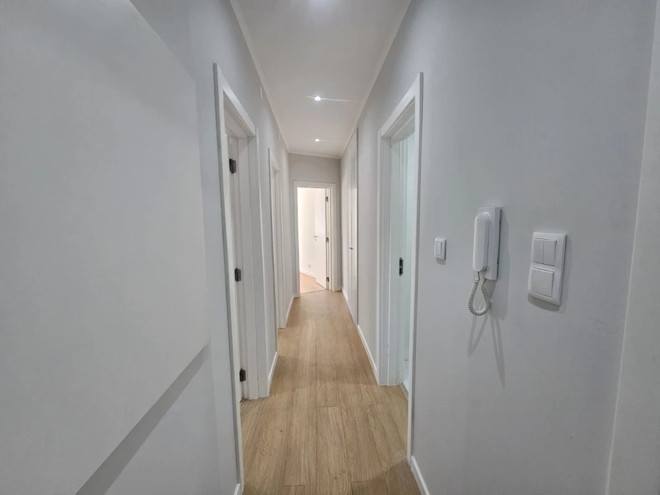 Apartamento T2 para Venda em Mina de Água Foto 9