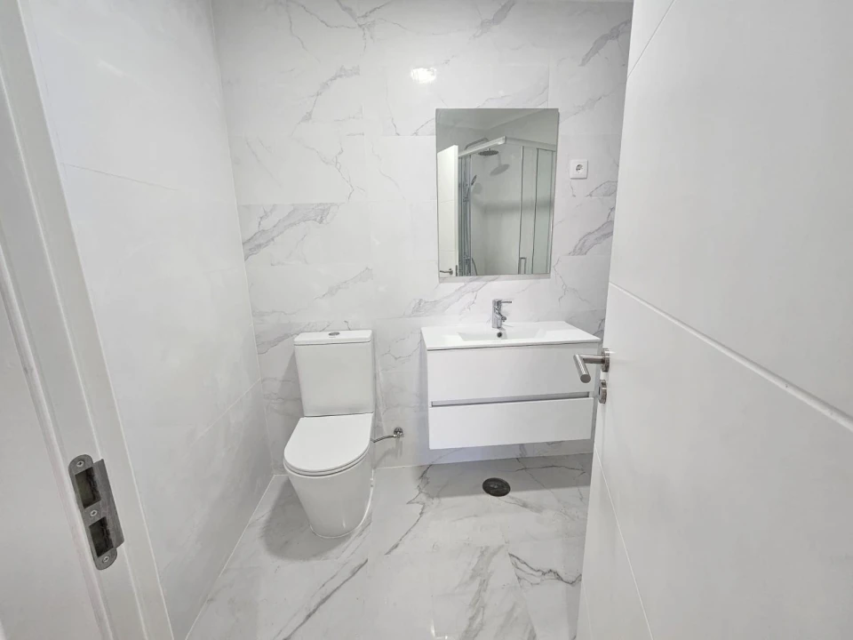 Apartamento T2 para Venda em Mina de Água Foto 10