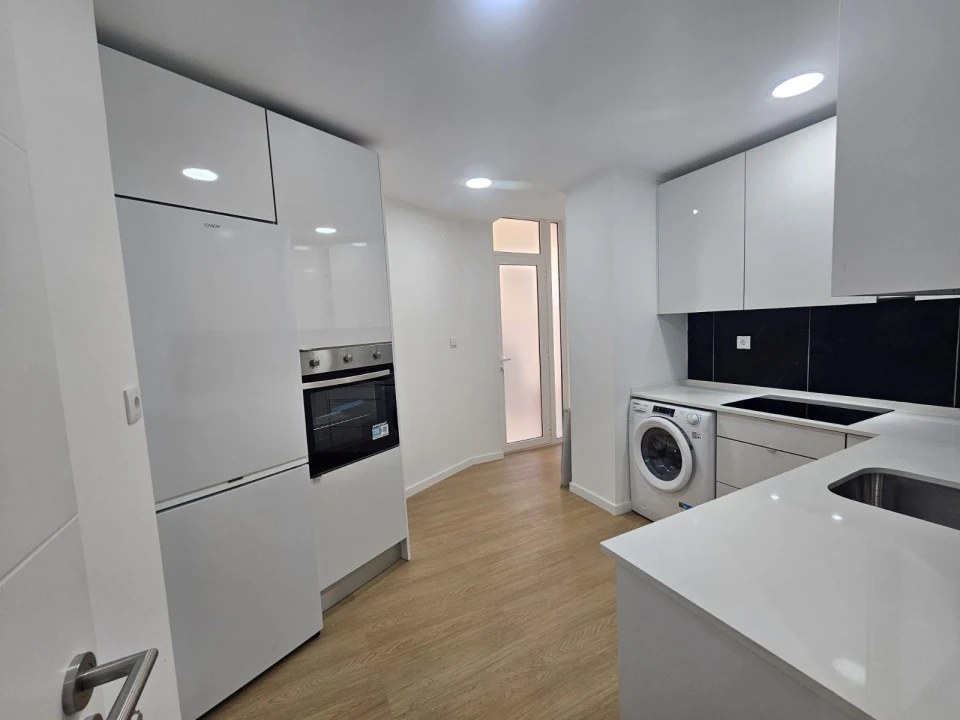 Apartamento T2 para Venda em Mina de Água Foto 16