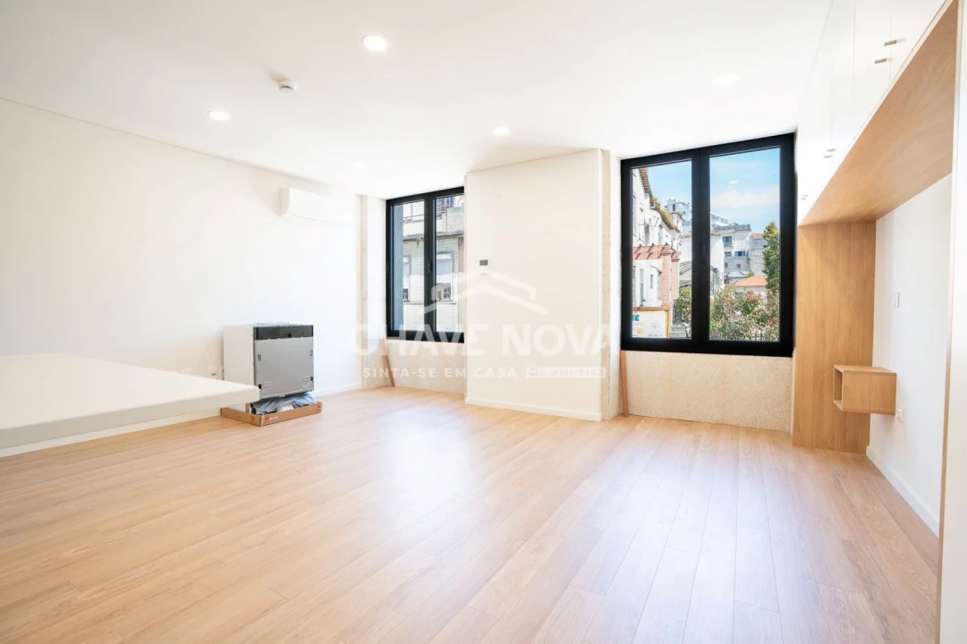 Apartamento T2 para Venda em Cedofeita, Santo Ildefonso, Sé, Miragaia, São Nicolau e Vitória Foto 12