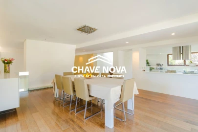 Moradia T4 para Venda em Santa Maria da Feira, Travanca, Sanfins e Espargo