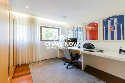 Moradia T4 para Venda em Santa Maria da Feira, Travanca, Sanfins e Espargo