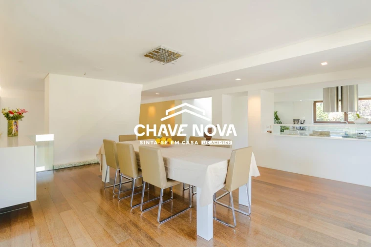 Moradia T4 para Venda em Santa Maria da Feira, Travanca, Sanfins e Espargo Foto 10