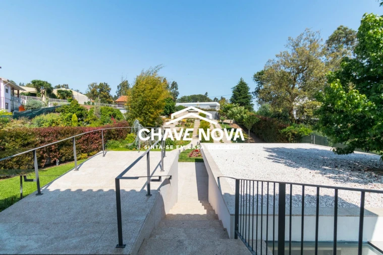 Moradia T4 para Venda em Santa Maria da Feira, Travanca, Sanfins e Espargo Foto 23