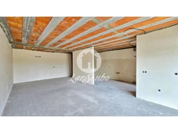 Apartamento T3 para Venda em Castêlo da Maia