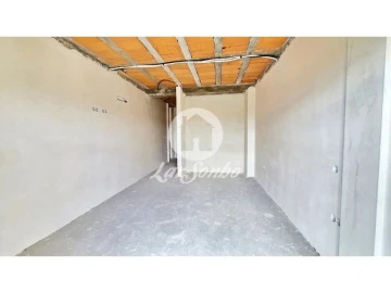 Apartamento T3 para Venda em Castêlo da Maia