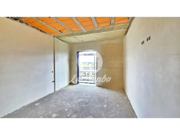 Apartamento T3 para Venda em Castêlo da Maia