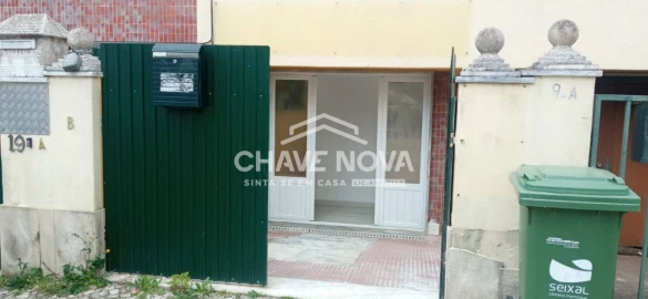 Loja para Venda em Corroios