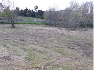 Terreno para Venda em Mouçós e Lamares